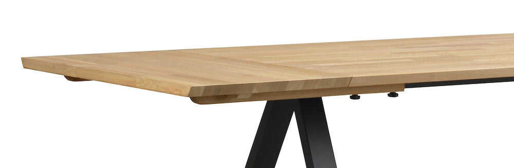 Solid Wood Table Pjur