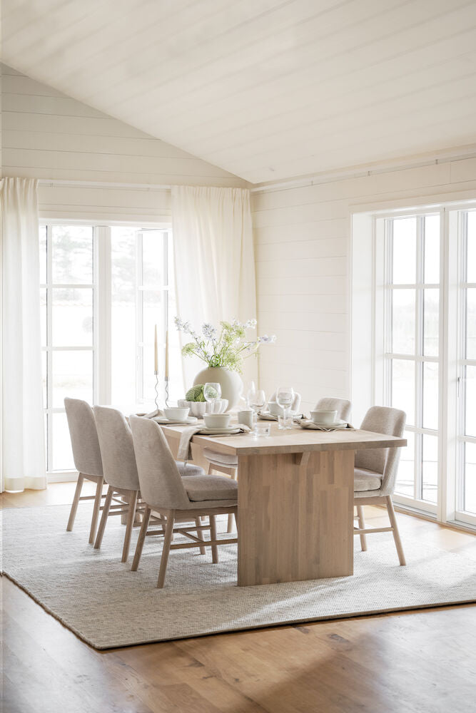 Table en bois massif Pjur