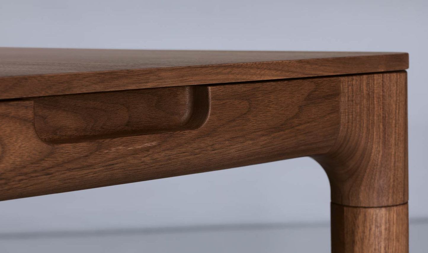 Tisch M11 Desk