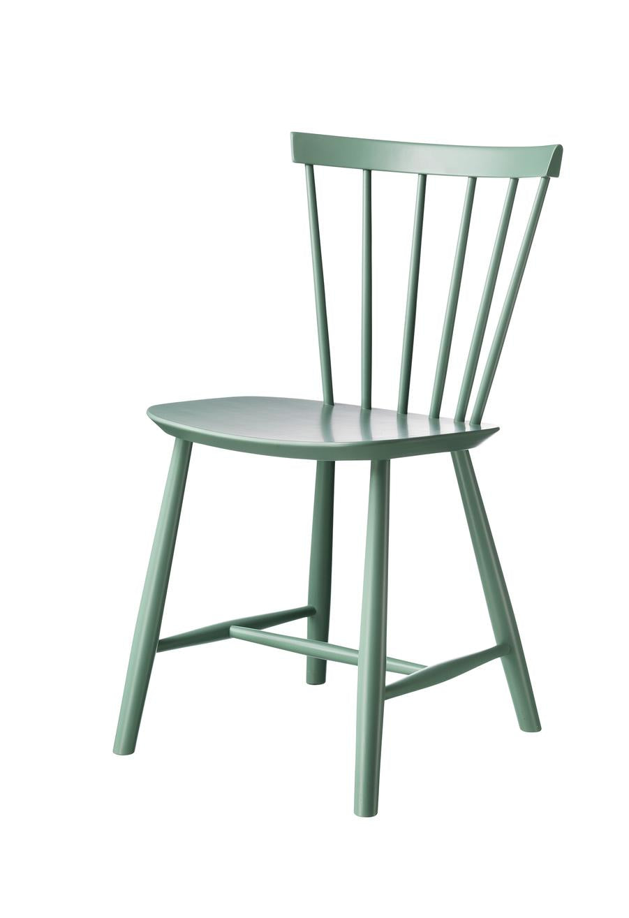 Stuhl J46 – Klassiker von Poul M. Volther