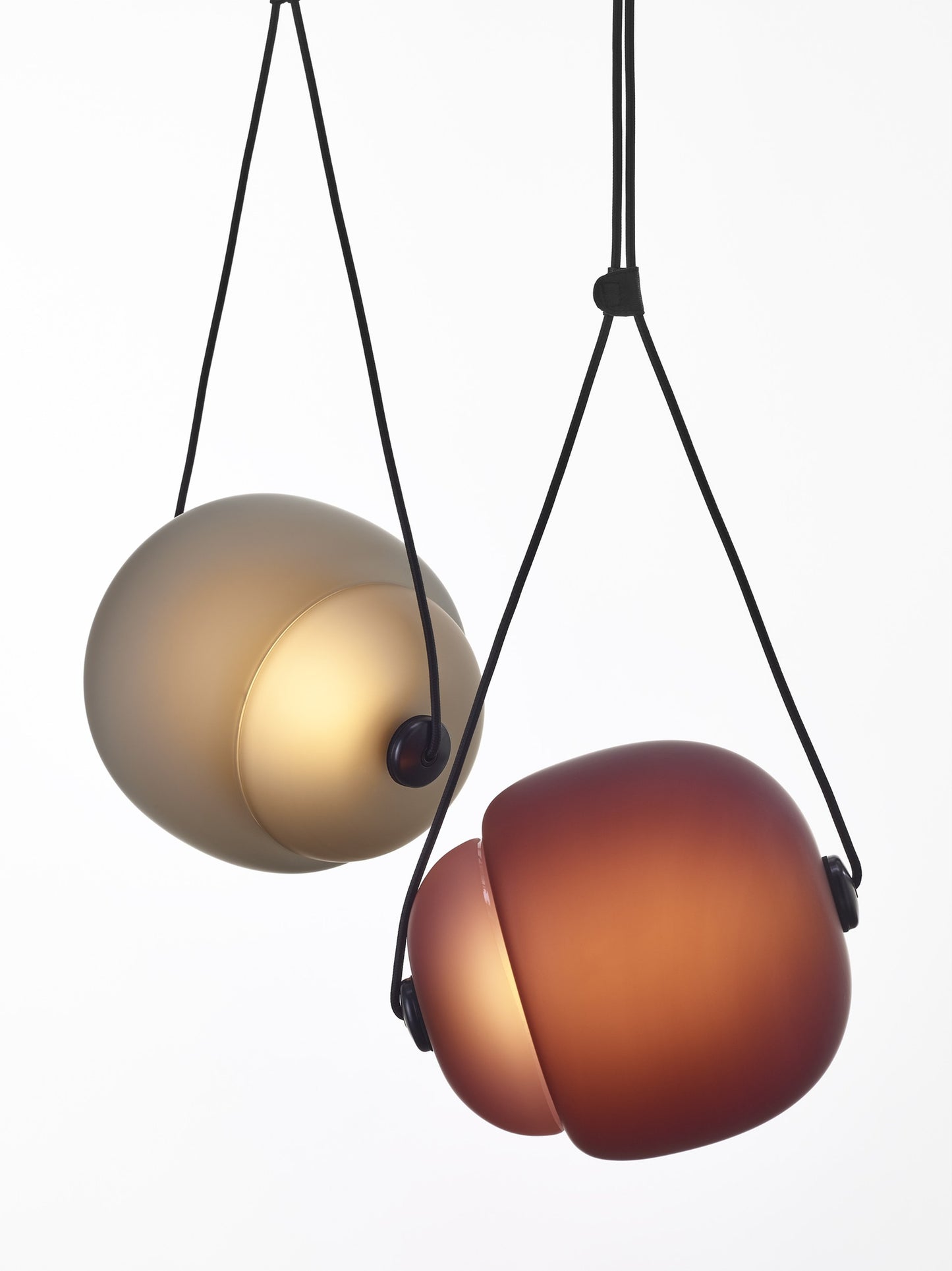 Pendelleuchte Capsula