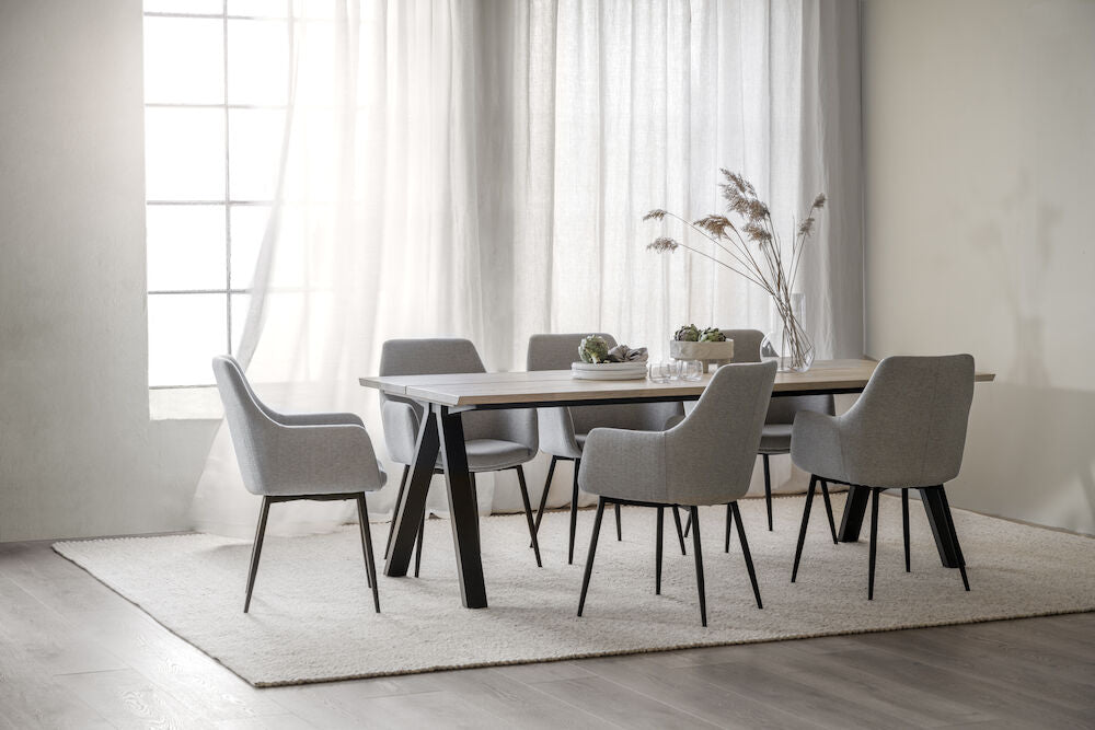 Solid Wood Table Pjur