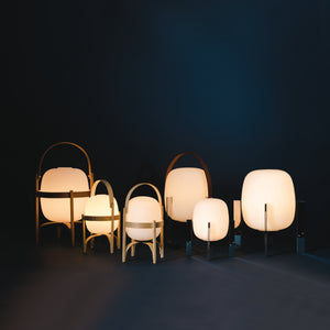Lampe de table Cestita de Santa & Cole – Design Miguel Milá