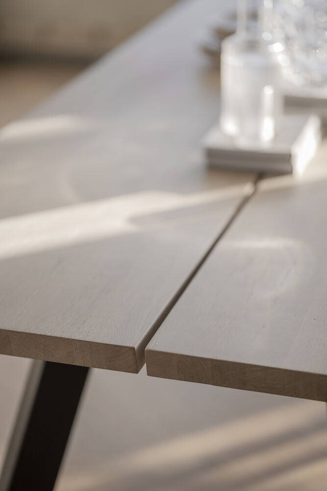 Solid Wood Table Pjur