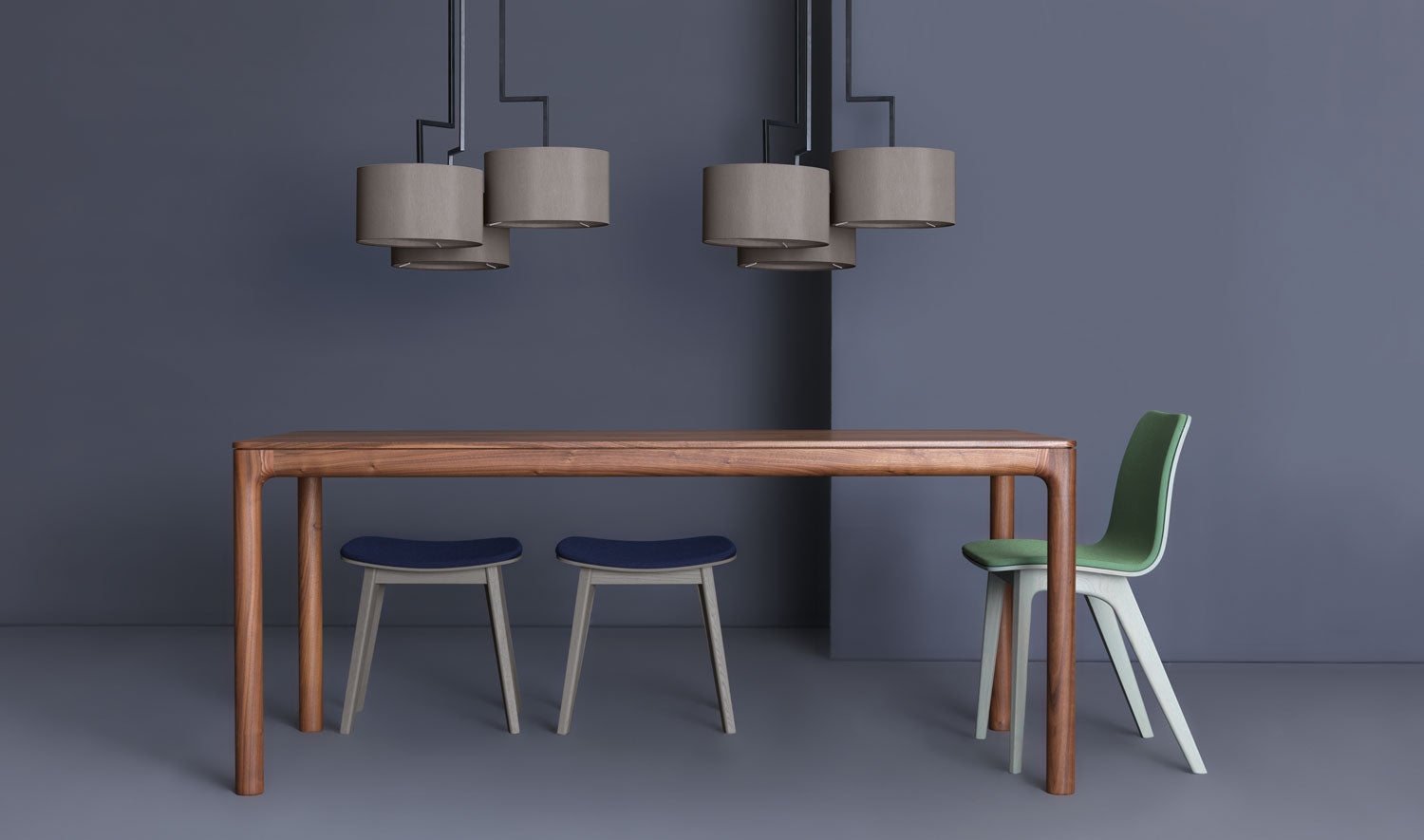 Tisch M11 von Zeitraum bei Green Living Nussbaum