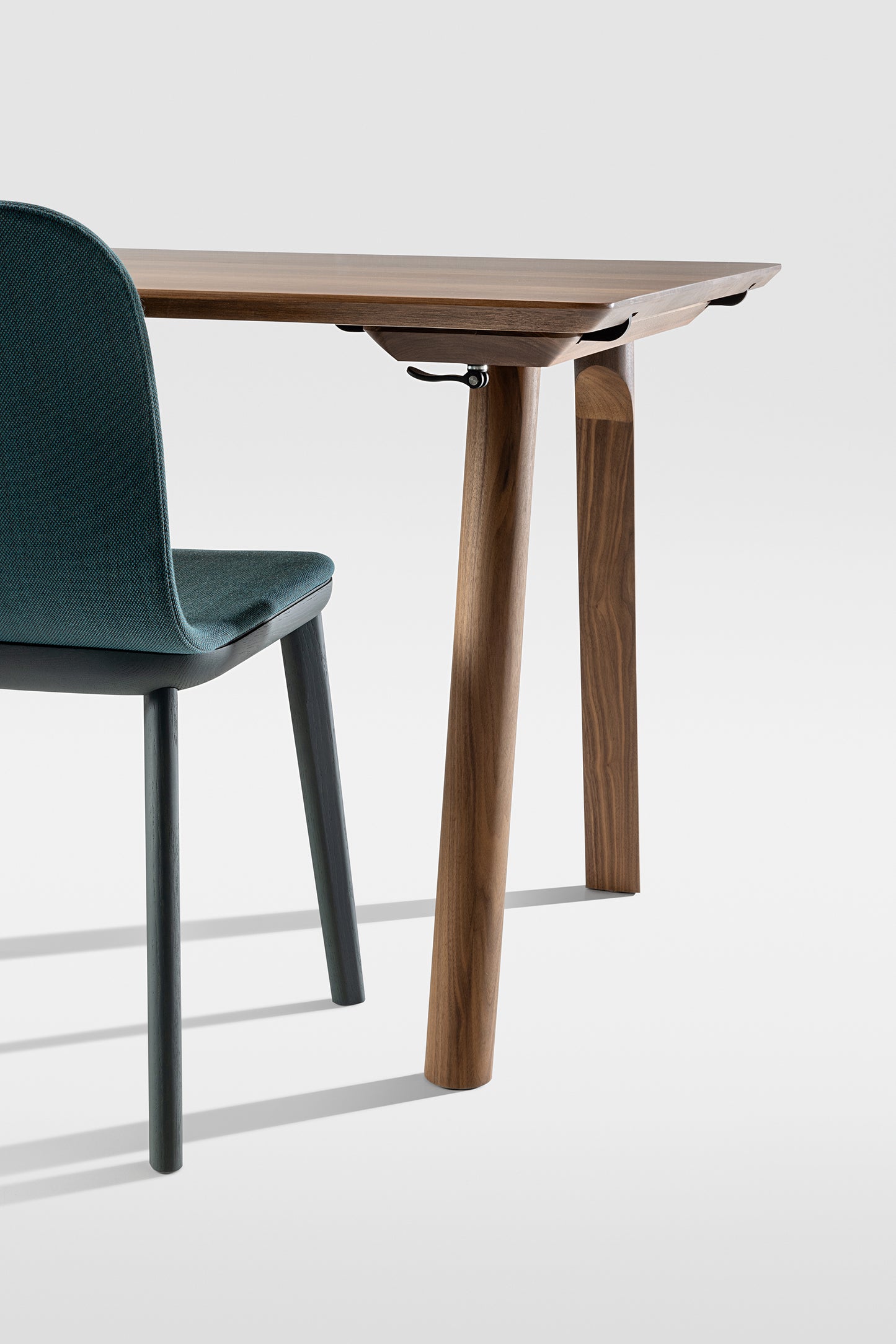 Table en bois massif Rail