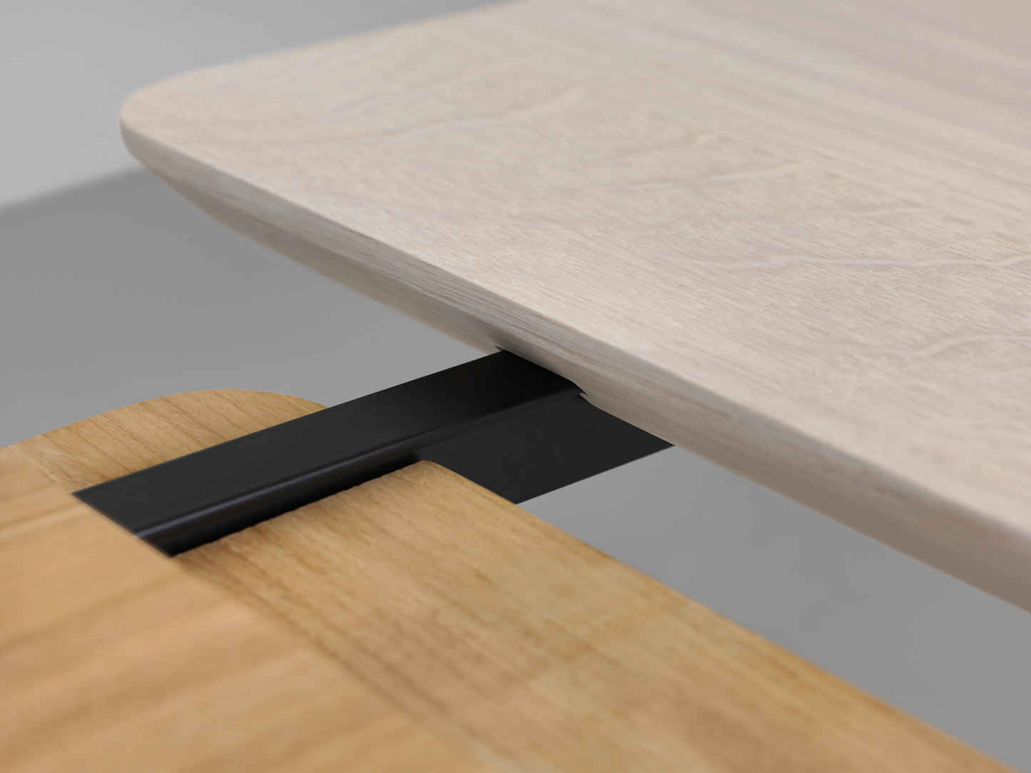 Table en bois massif Rail