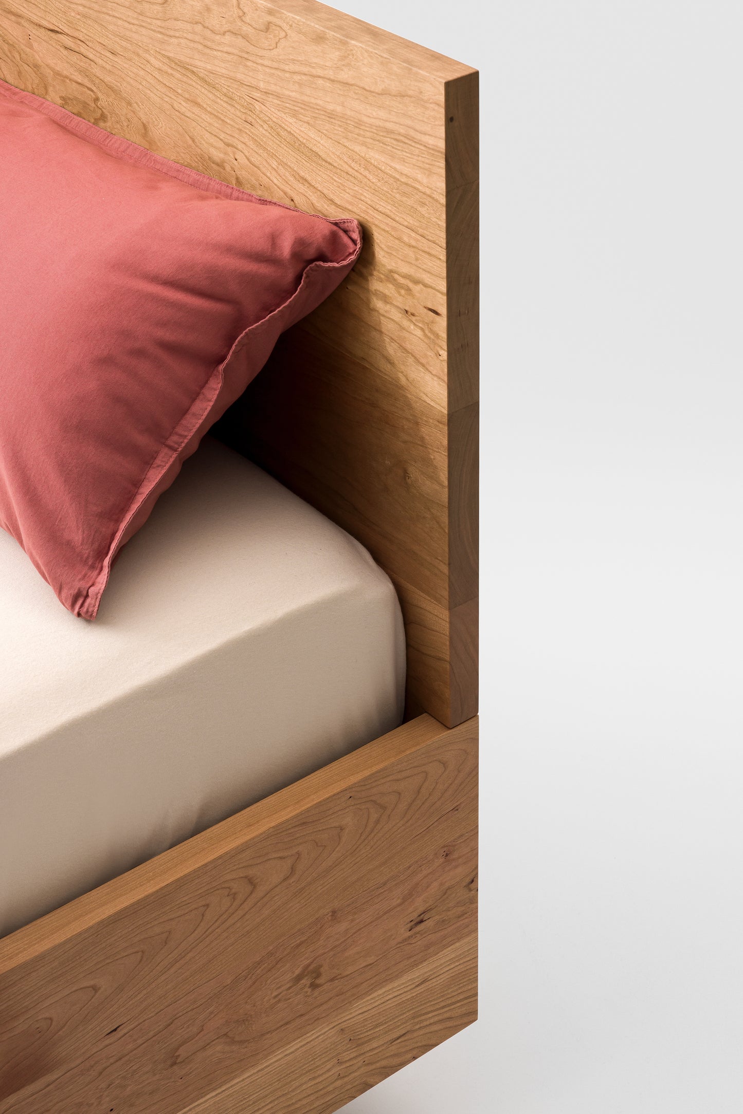 Bett Simple Hi 79
